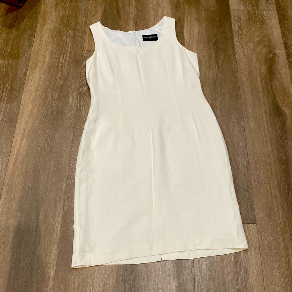 Jones Roberts 8 Petite White Dress